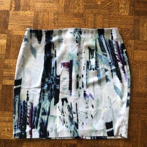 Printed geometric skirt